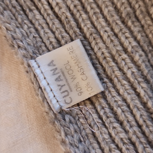 Cuyana Wool Cashmere Knit in Gray - Picture 4 of 5